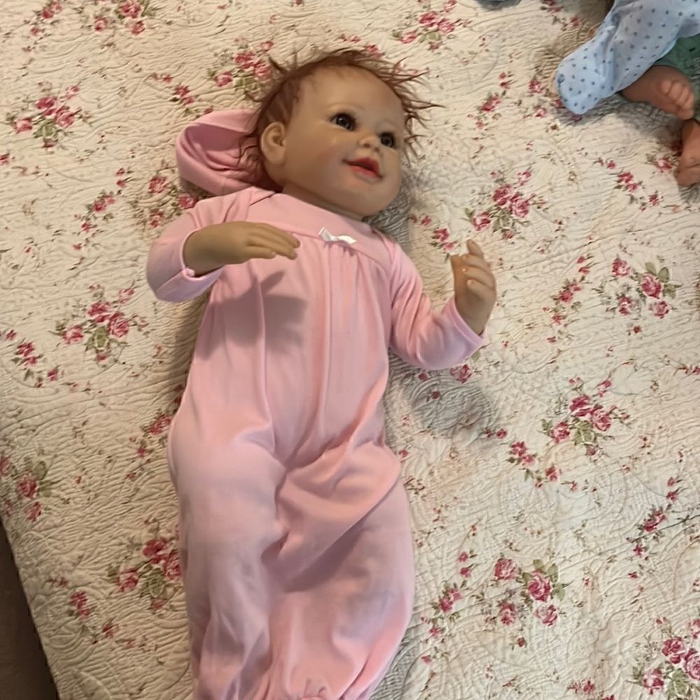 Ashton drake Lifelike baby 